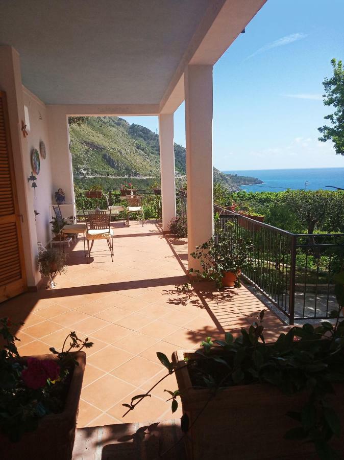 אקוואפרדה B&B La Casa Del Gelso מראה חיצוני תמונה